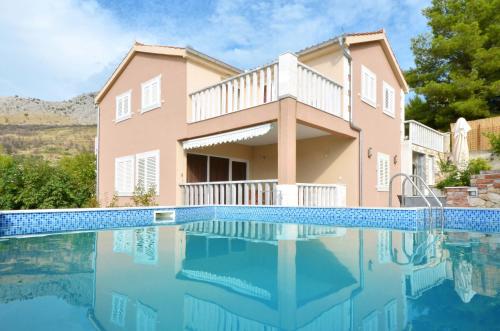 Family friendly house with a swimming pool Podstrana, Split - 12918