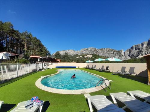 Camping La Pinatelle 2