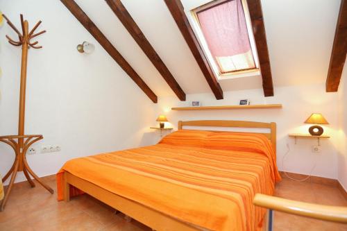 Apartments by the sea Okrug Donji Ciovo - 2977 - image 7