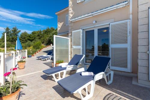 Erkély/terasz, Apartments by the sea Sumartin, Brac - 2940 in Sumartin