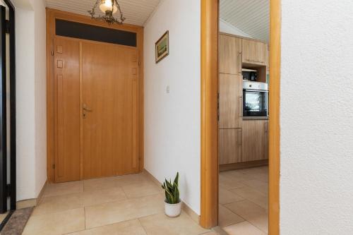 Two-Bedroom Apartment with Terrace and Sea View image 1