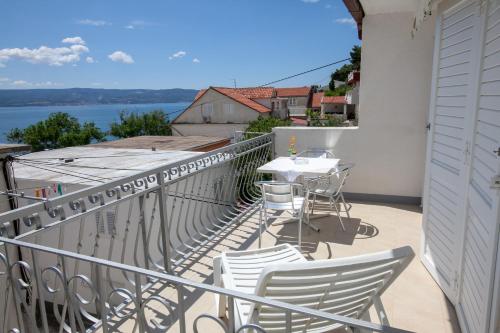 Studio with Terrace and Sea View image 2
