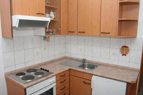 Apartment Bol 2884b - image 13