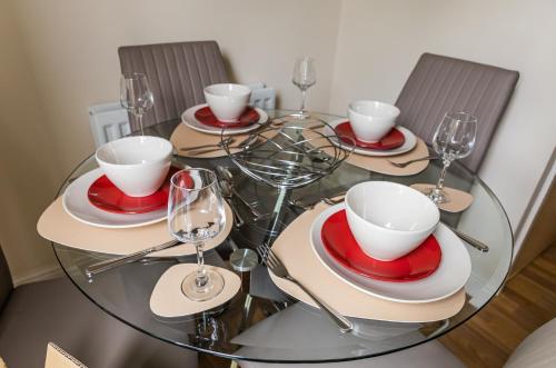 Instalaciones, Resource Homes in Bolton