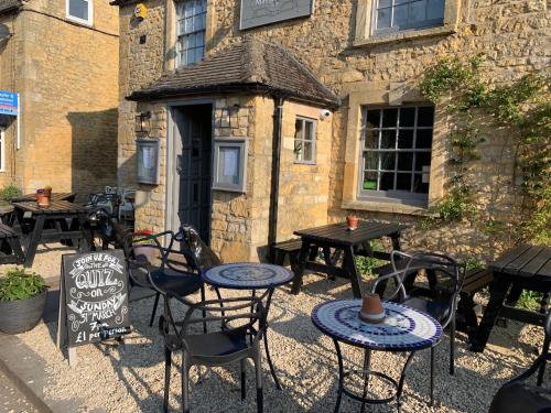 The Mousetrap Inn - image 14