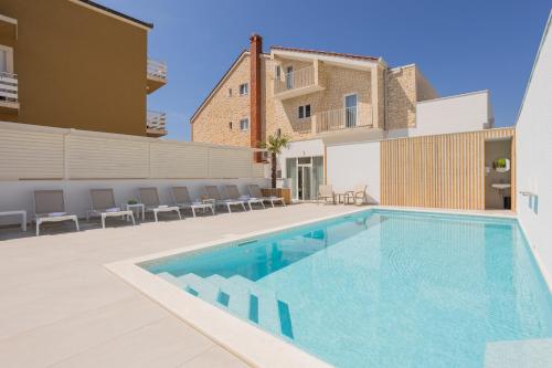 Villa Miki