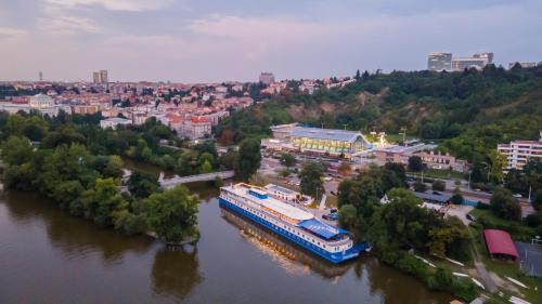 Botel Racek, Prague (photo 10)
