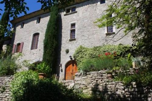 . Appartement de 7 chambres avec jardin clos a Ferrieres les Verreries