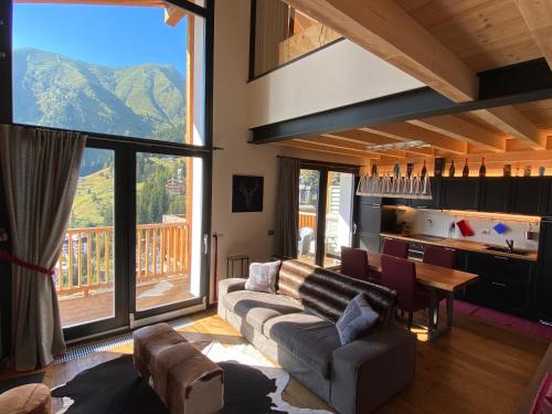  Chalet Ronchi - Foppolo Ski in Foppolo