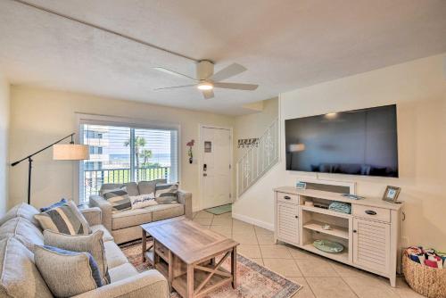 Family Friendly Oceanfront Condo with Views!