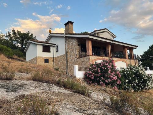  Casa Paco de Gredos in Arenas de San Pedro