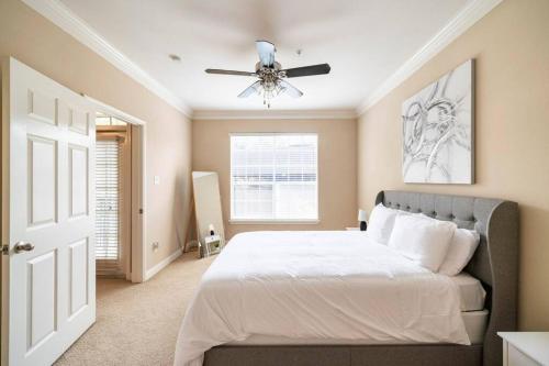 Uptown Escape - Modern, 1BD Apt near the Galleria in Houston, USA