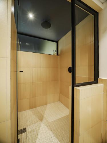 The Somos Flats Provenza