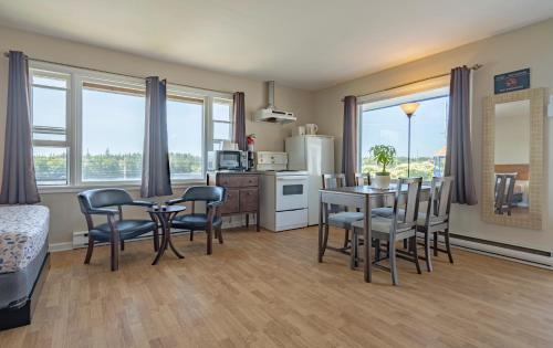 Double Room with Kitchenette