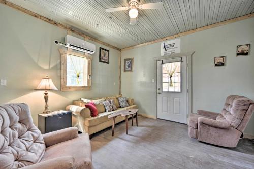 Pet-Friendly Harper Farmhouse with Large Deck! in Harper, USA