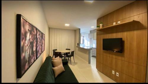 Quarto e sala em Ondina 50 metros da praia