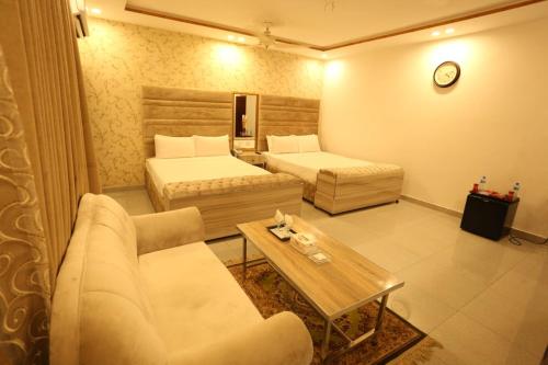 Grand Swiss Hotel&Apartment Lahore - image 12