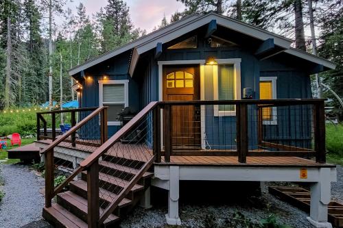 Homewood Cabin Among the Pines