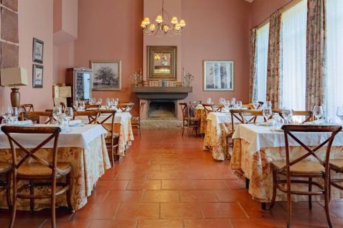  Posada Real Restaurante El Linar Del Zaire in Burgohondo