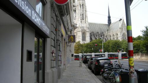 Pension Schottentor 2