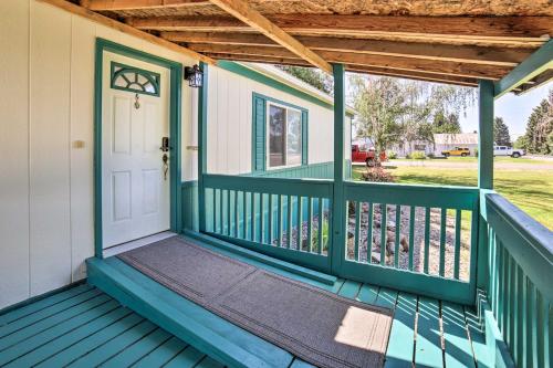 Cozy Ashton Abode with Yard - Near Park and Pool!