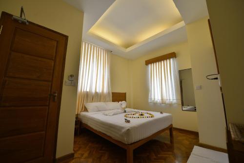 Northern Breeze Hotel - image 3
