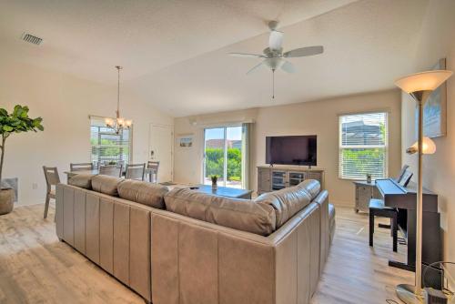 The Villages Retreat with Lanai and Lake Views!