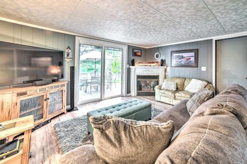 Riverfront Home with Dock about 6 Mi to Cheboygan! in Cheboygan, USA
