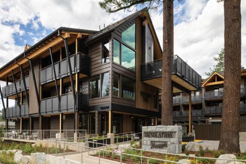 Desolation Hotel, South Lake Tahoe