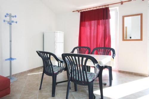 Apartments by the sea Tisno Murter - 3224 - image 13