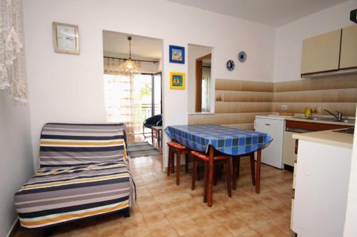 Apartment Krk 3231d - image 10