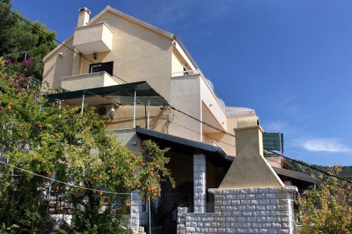 Apartments with a parking space Hvar - 3229 - image 5