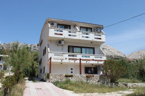 Apartments by the sea Metajna, Pag - 3304 - Zubovići