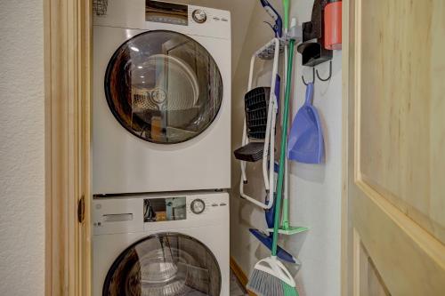 Four-Bedroom Apartment image 6