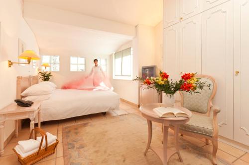 2 twin beds