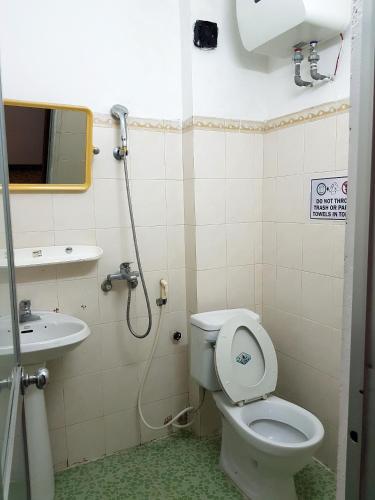 Hanu's House – Hanoi, NY
