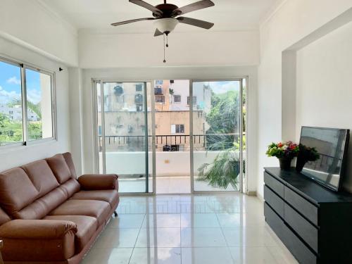 Apartement d'une chambre, terrasse spacieuse, balcon