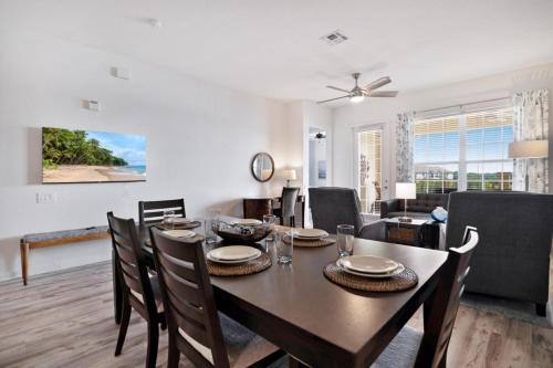 3 Bed Penthouse Near Convention Center! condo - image 7