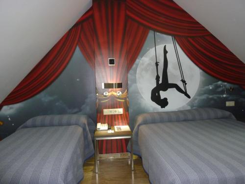 Hostal 4C Cuatro Caminos