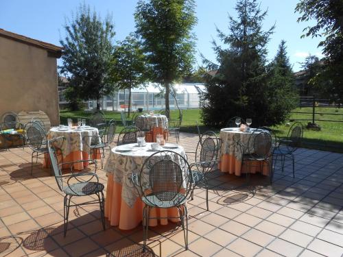 Hostal Burgos in Torrecaballeros