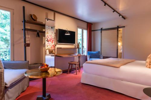 1 queen bed