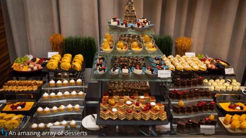 Grand Cosmopolitan Hotel, Dubai (photo 10)