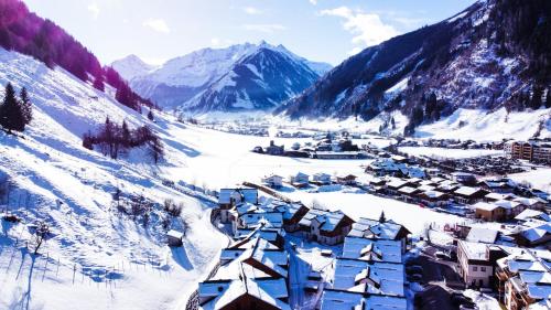Modern Mountain Apart directly by Skiing area in Rauris, Österreich