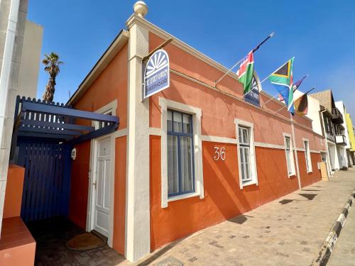 B&B Swakopmund - The Secret Garden Guesthouse - Bed and Breakfast Swakopmund