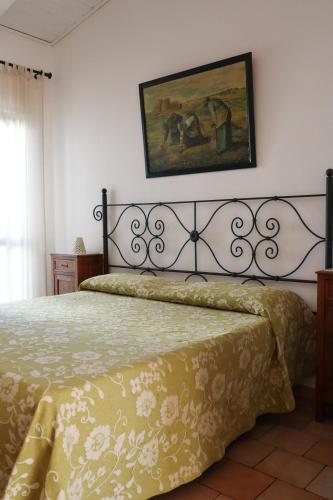 Hotel Giardino Giamperduto - Tap to explore photos