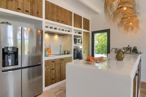 Villa for 10 with swimming pool and sea view near Bar Restaurante Cosme