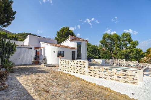 Villa for 10 with swimming pool and sea view near Bar Restaurante Cosme