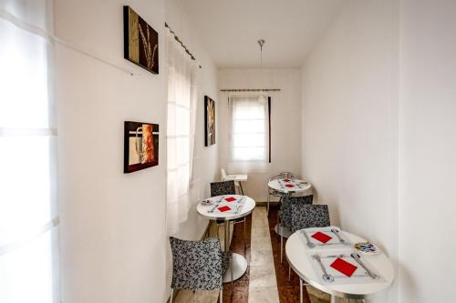 Double Room - Disability Access image 3