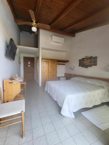 Hotel Olimpia – Baia Sardinia, NJ