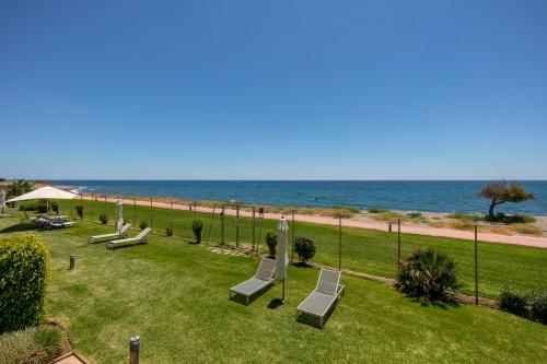 Apt 322 Heaven Beach Apartments, Guadalmansa Playa in Playa del Sol Villacana